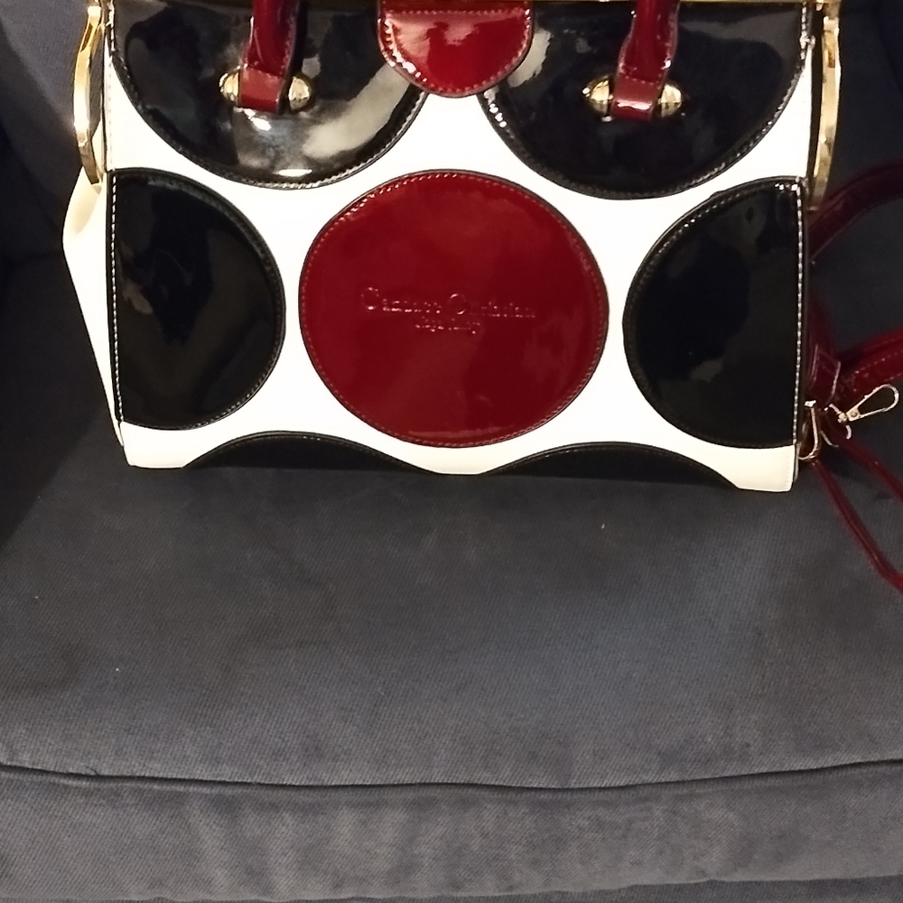 Handbag